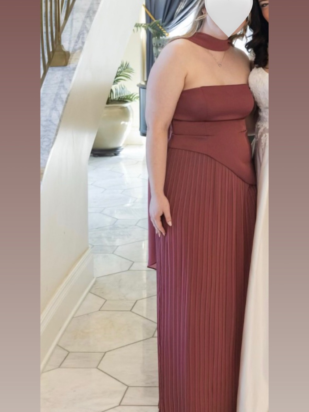 Sleeveless Pleated Maxi Dress with Neckband - Mauve
